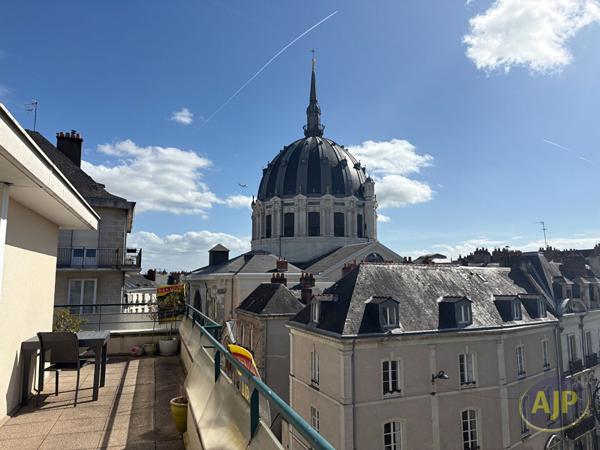 Location appartement Nantes : 1 587 € - AJP Immobilier Nantes Ouest