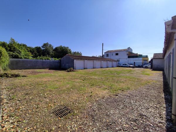 Garage – A SAINTES