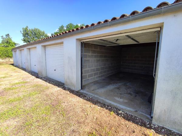 Garage – A SAINTES