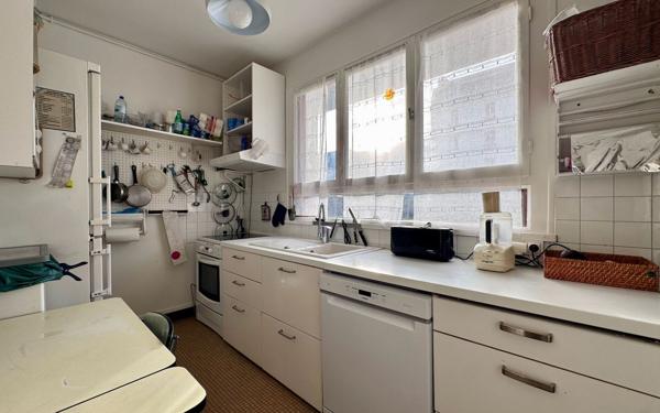 Appartement à vendre    3 pièces • 66,47 m2 Joinville-le-Pont