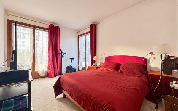 Appartement à vendre    3 pièces • 66,47 m2 Joinville-le-Pont