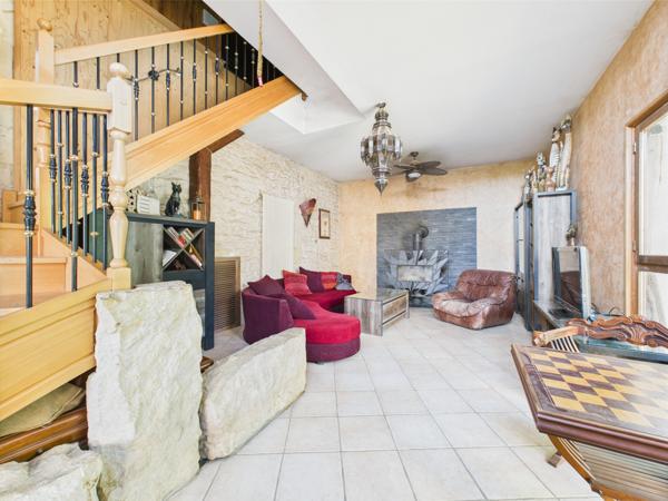 Tronsanges (58400) À Vendre – Maison de charme à Tronsanges