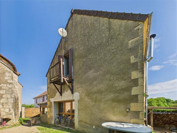 Tronsanges (58400) À Vendre – Maison de charme à Tronsanges