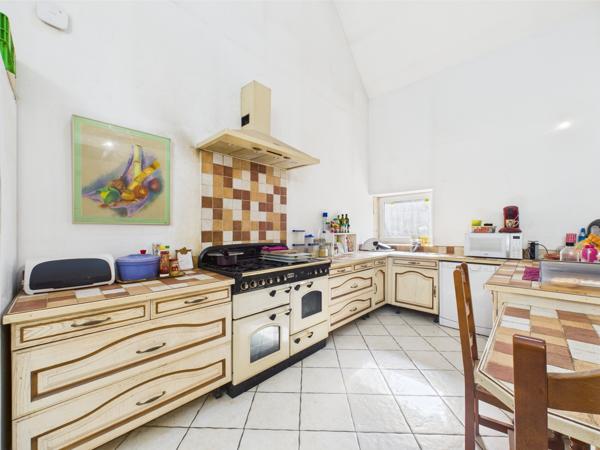 Tronsanges (58400) À Vendre – Maison de charme à Tronsanges