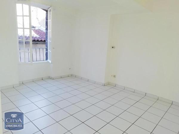 Appartement à louer 2 pièces 31.81m² Clermont-Ferrand (63000)