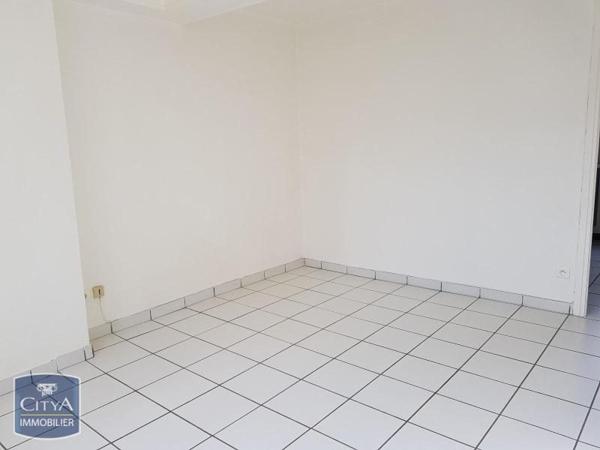 Appartement à louer 2 pièces 31.81m² Clermont-Ferrand (63000)