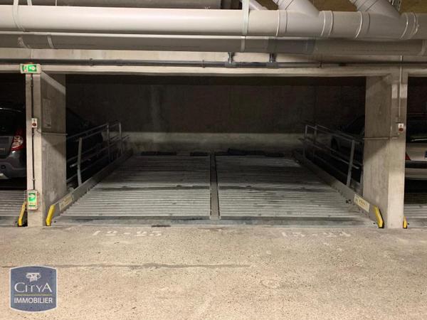 Location parking Lyon 8e Arrondissement (69008)