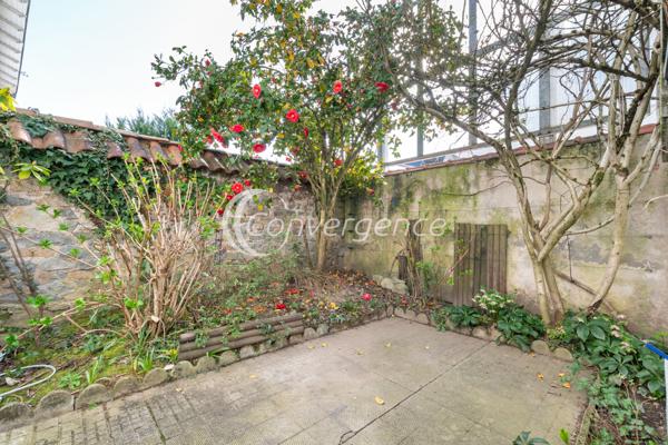 Maison
                                                                                                                                                                                                                                                                                                                        5 pièce(s)                                                                                                                                                                                                          4 chambre(s)                                                                                                                                                                                                          125  m²