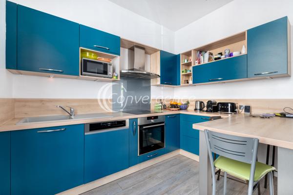 Maison
                                                                                                                                                                                                                                                                                                                        5 pièce(s)                                                                                                                                                                                                          4 chambre(s)                                                                                                                                                                                                          125  m²