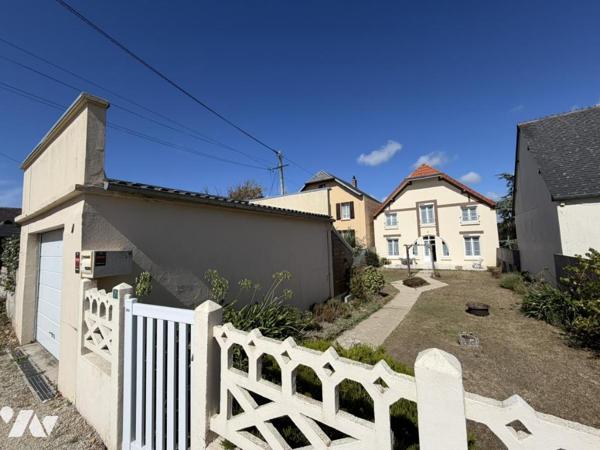 Villa ancienne proche mer à Barneville plage