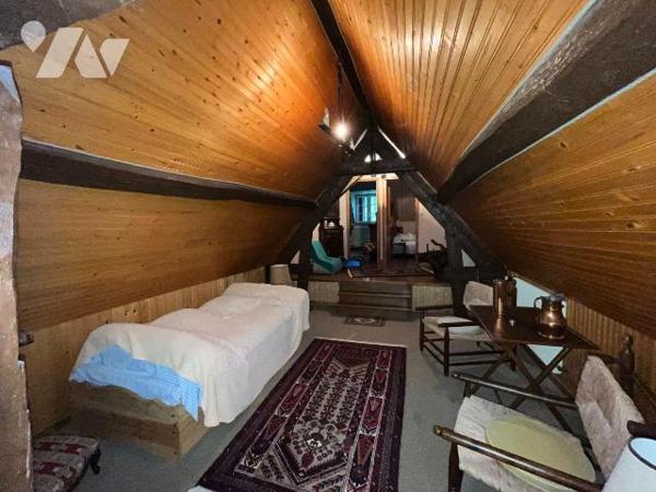 Une charmante maison située sur la commune de MESNIL-EN-OUCHE (27410) et proche de BERNAY 15min...