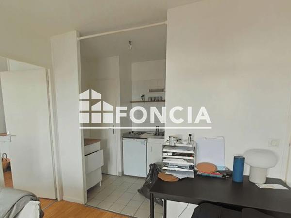 Location Appartement 2 pièces 38.61 m² - 29 RUE AUBER Lille 59000