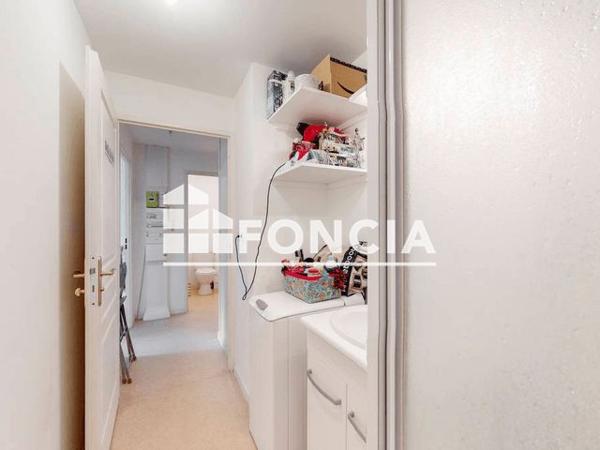 Location Appartement 2 pièces 33.86 m² - 11 RUE EMILE DIDIER APPT LOT 4025 PORTE 25 RESIDENCE LE SUFFREN Arras 62000