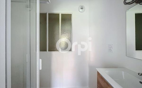 Maison à louer    4 pièces • 110 m2 Brive-la-Gaillarde