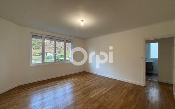 Maison à louer    4 pièces • 110 m2 Brive-la-Gaillarde