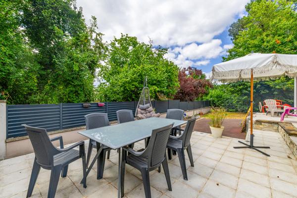 Maison spacieuse à vendre à Canéjan - 4 chambres et piscine !