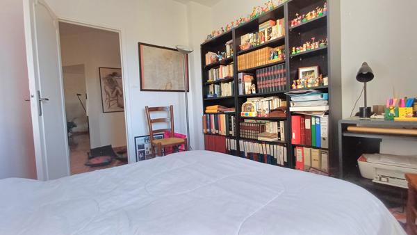 Ouveillan (11590) COUP DE CŒUR – Maison 210 m² – Vue dégagée – Piscine – Terrain arboré