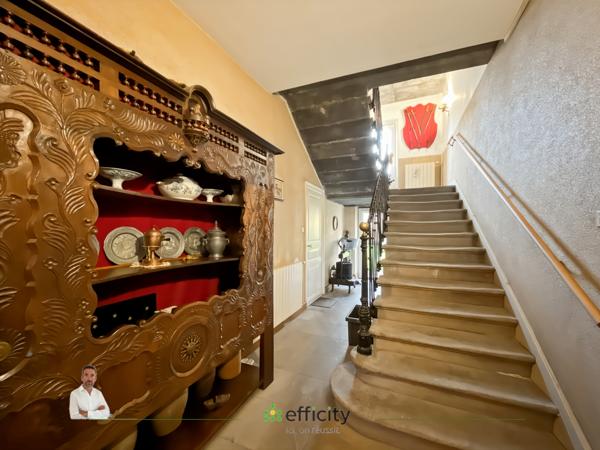 Maison 9 pièces - 260 m²