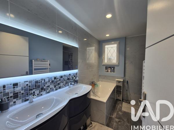 Maison à vendre 5 pièces 104 m² Nantes