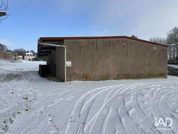 Location hangar 300 m² Vatimont