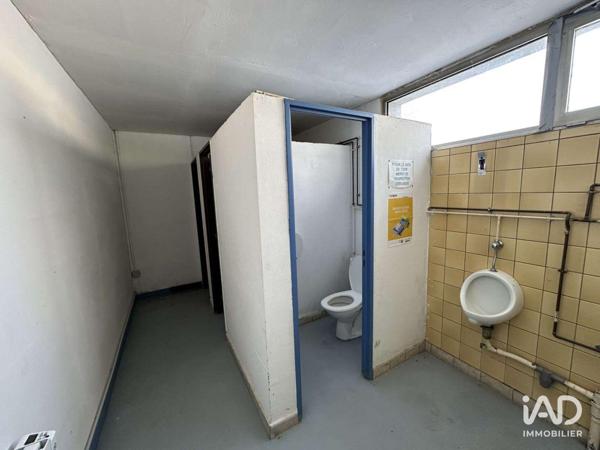 Location hangar 300 m² Vatimont