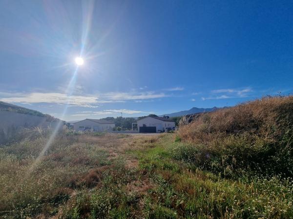 Figari (20114) FIGARI TERRAIN