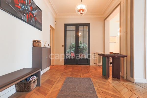 Appartement avec terrasse à vendre 6 pièces PARIS 16EME ARRONDISSEMENT (75)