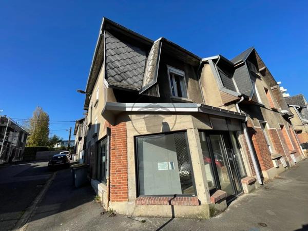 Vente Immeuble 5 pièces 110 m2 à Saint-Quentin