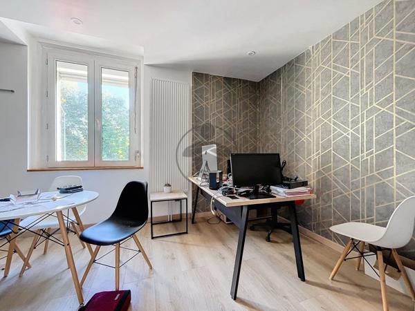 Vente Immeuble 5 pièces 110 m2 à Saint-Quentin