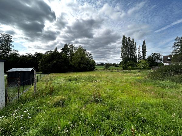 Achat terrain Athis-Val de Rouvre - 1050 m² - 35 000 €