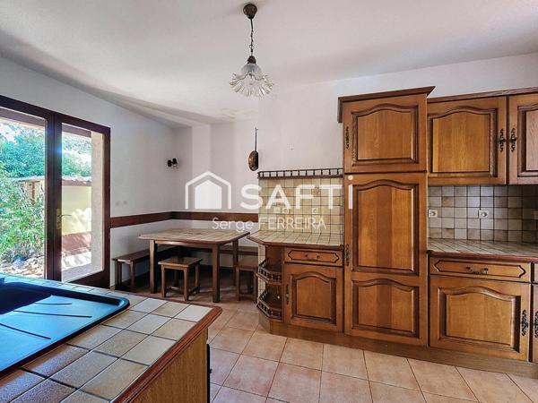 Villa + Apt indépendant + Piscine