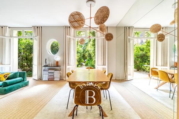 Paris 16ème, Appartement 3 Chambres -  147 m² à vendre