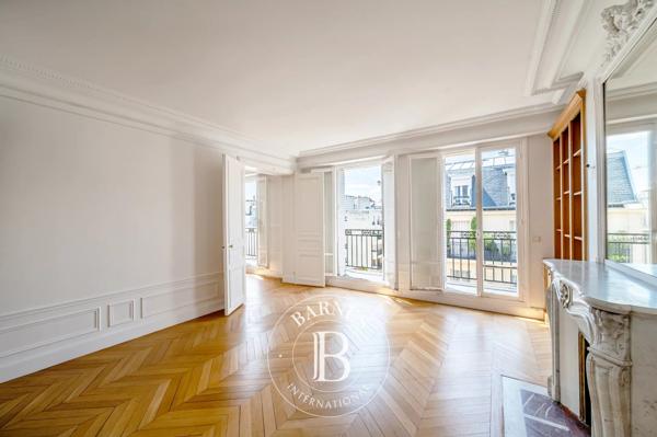 Neuilly-sur-Seine, Appartement 6 Chambres -  161 m² à vendre