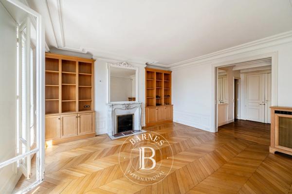 Neuilly-sur-Seine, Appartement 6 Chambres -  161 m² à vendre