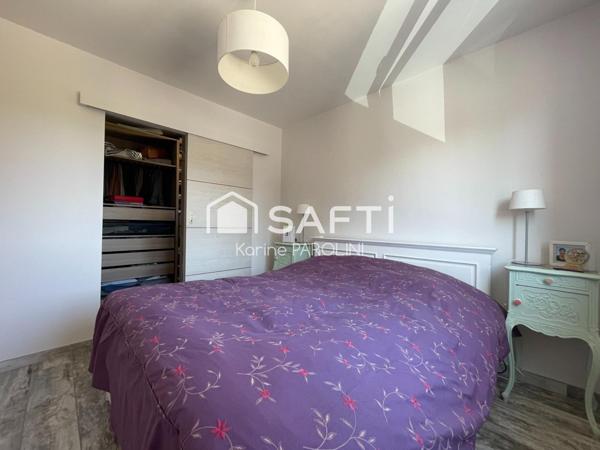 Maison rénovée avec piscine à Saint-Hilaire