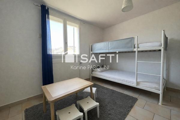 Maison rénovée avec piscine à Saint-Hilaire