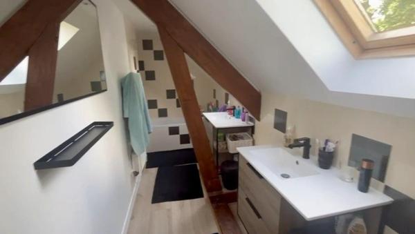 Maison d'exception dans le domaine du Lys