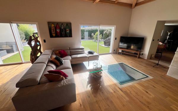 Maison à vendre    4 pièces •  Ruoms