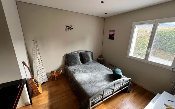 Maison à vendre    4 pièces •  Ruoms