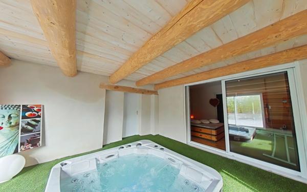 Maison à vendre    4 pièces •  Ruoms