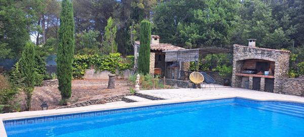 L'Isle-sur-la-Sorgue (84800) Superbe maison l'Isle sur la Sorgue