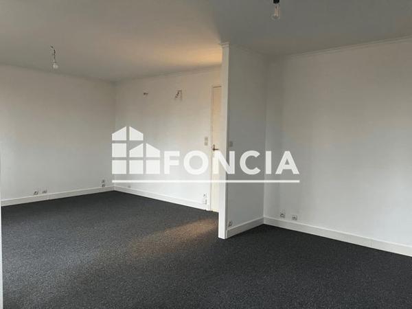 Location Appartement 4 pièces 73.22 m² - 60 RUE ALBERT GARRY Limeil Brevannes 94450