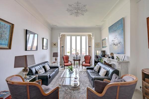 Aix-en-Provence, Appartement 3 Chambres -  188 m² à vendre