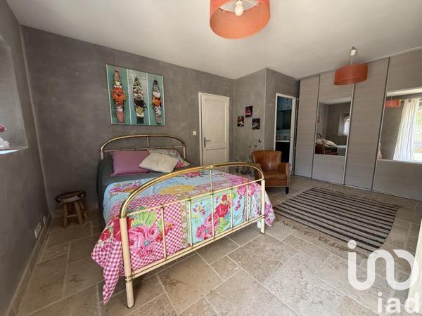Maison à vendre 7 pièces 250 m² Camaret-sur-Aigues
