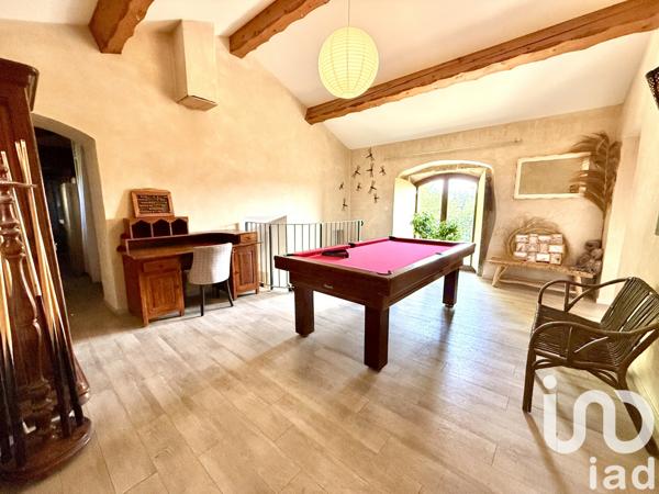 Maison à vendre 7 pièces 250 m² Camaret-sur-Aigues