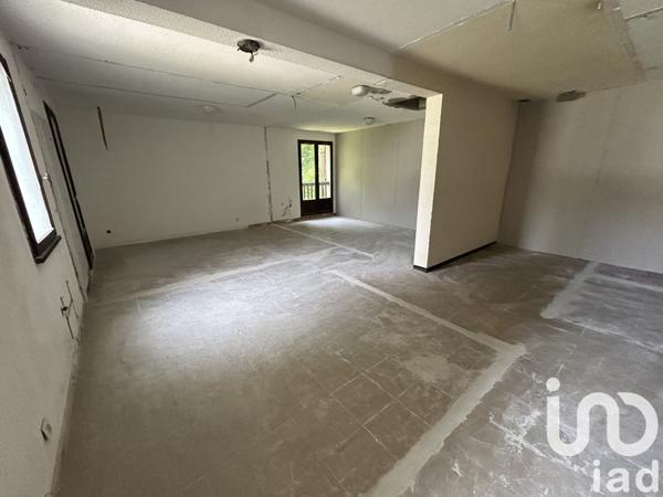 Appartement 2 pièces de 57 m² à Bielle (64260)