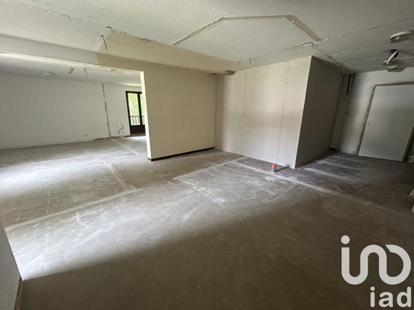 Appartement 2 pièces de 57 m² à Bielle (64260)