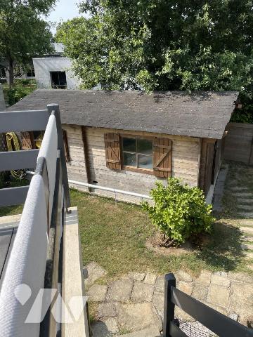 MAISON DE BOURG 5 chambres avec jardin et piscine PLOEREN