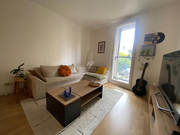 Appartement Nanterre 2 pièce(s) 49 m2 249 000 € **  - Référence  15492