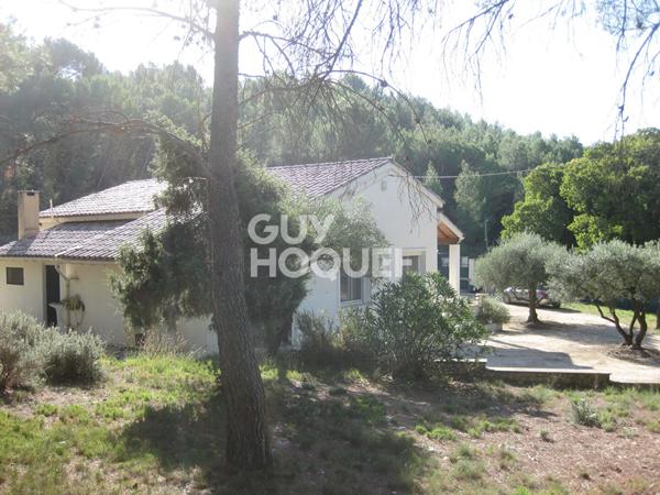 Maison Tarascon dans la garrigue sur 3205 m²